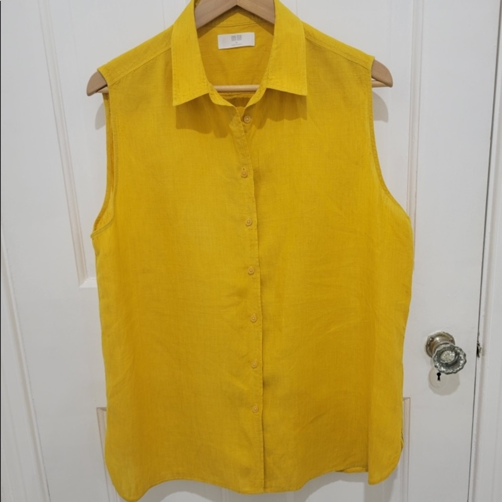 Uniqlo Linen Tank